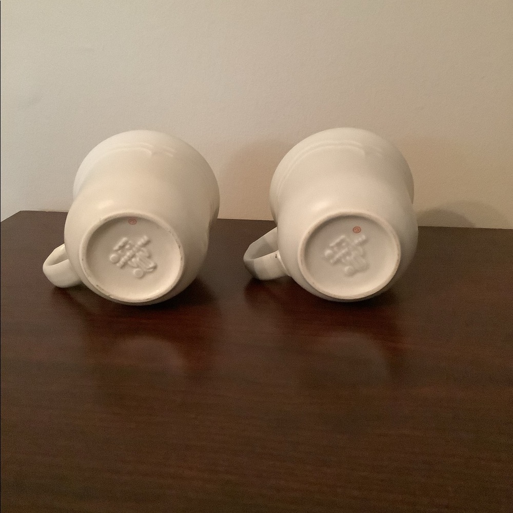 PFALTZGRAFF HEIRLOOM Stoneware Set of 2 Cups with 2 Saucers - Picture 4 of 5